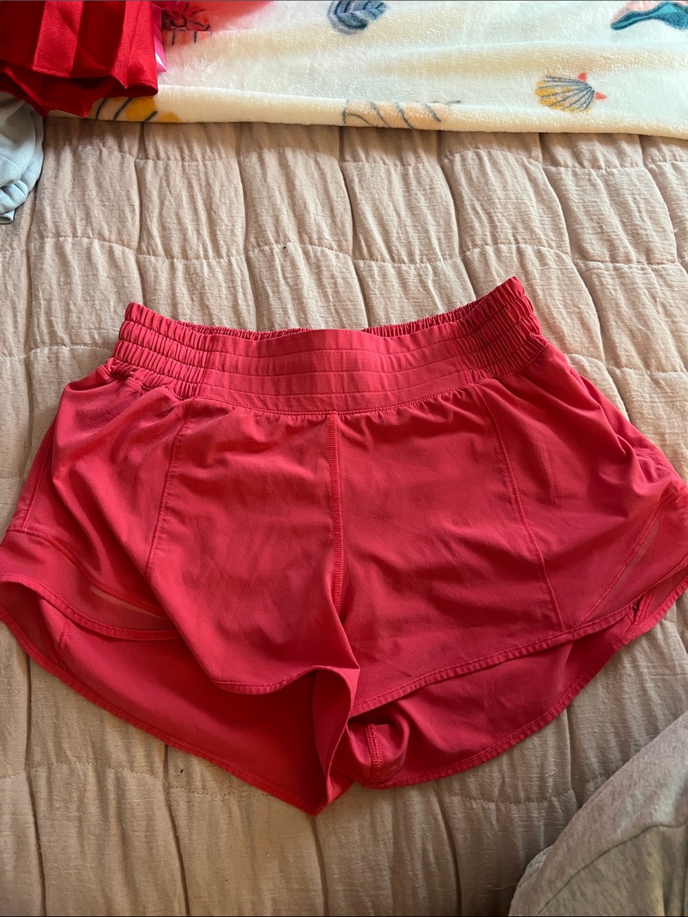 lululemon athletica Coral Pink Athletic Shorts Hotty Hot Low Rise 2.5"